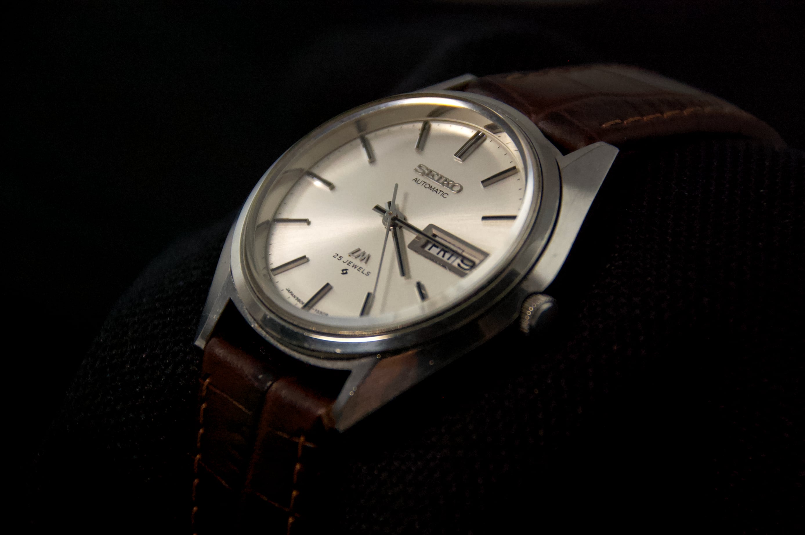The watch I currently wear (Jan-2021): Seiko LordMatic 5606-7191 |  moebiusband
